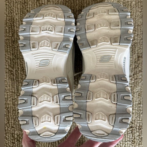 Skechers D’Lites Hands Free Slip-in Sneakers - Picture 5 of 10